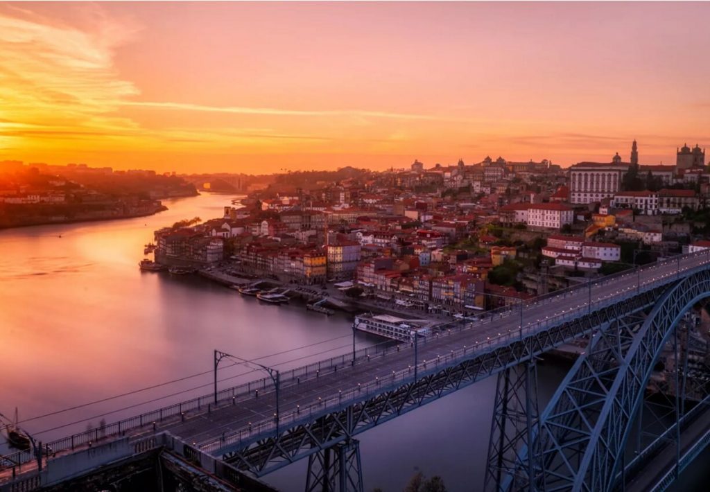 Porto - A segunda cidade de Portugal conserva um charme único.